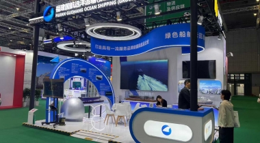 顺动进博会双展馆亮相