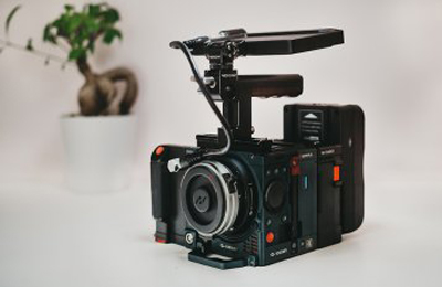 上海企业宣传片制作 | 用镜头讲述品牌故事，让形象跃然屏幕之上