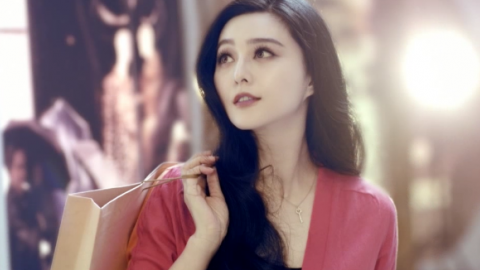 红星广场宣传片拍摄案例_明星代言广告片案例